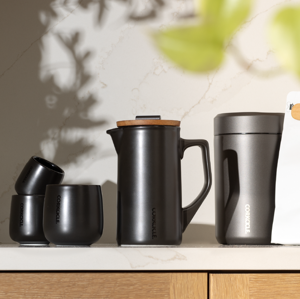 ceramic-french-press-d5 FP_Lifestyle2.png